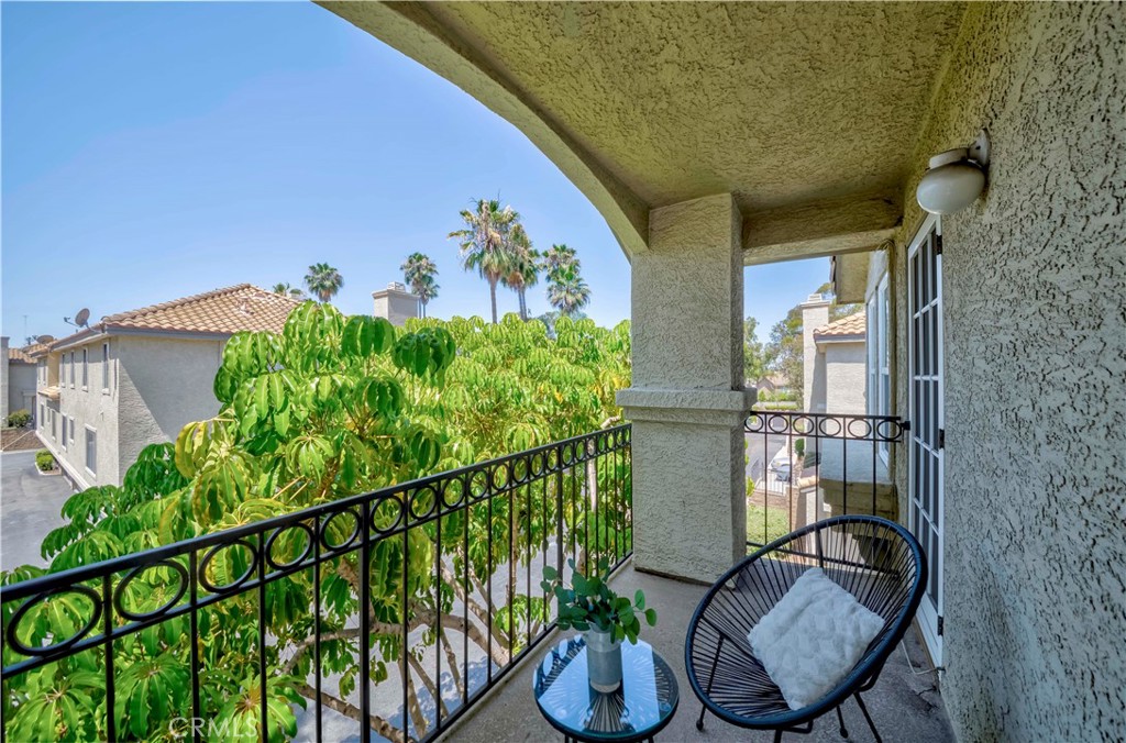 15034 Ocaso Avenue