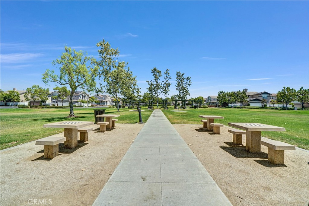2019 Arnold Way