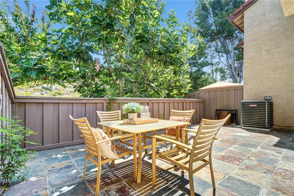 2609 Cypress Point Drive