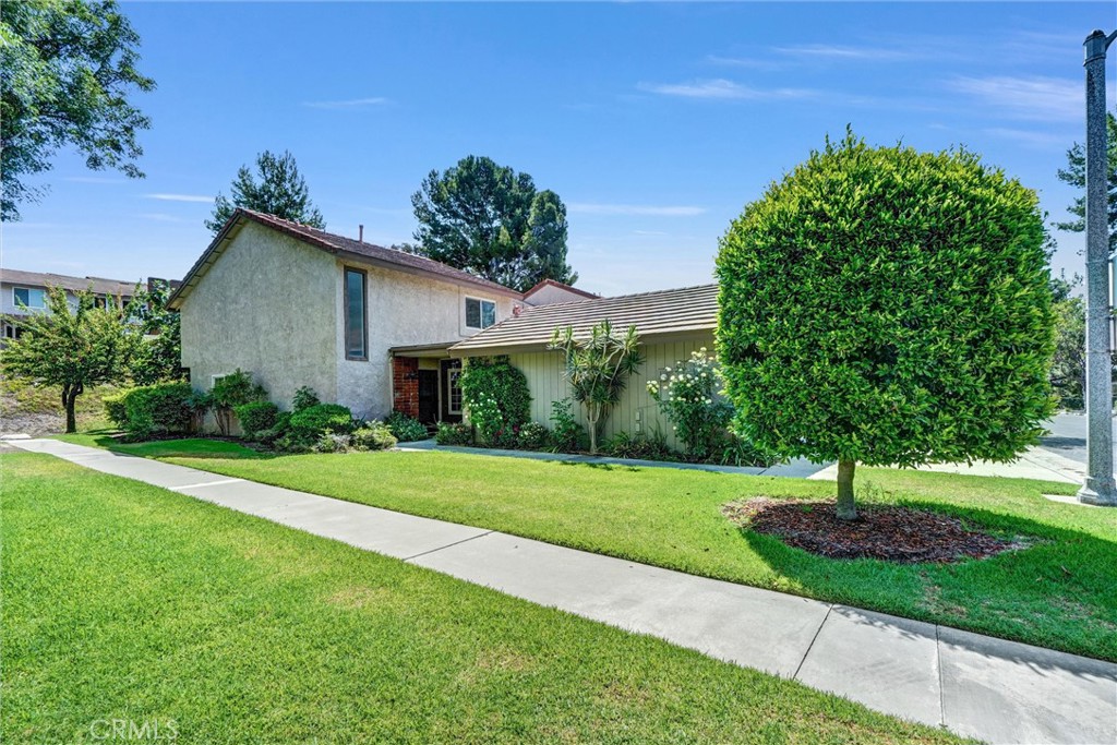 2609 Cypress Point Drive