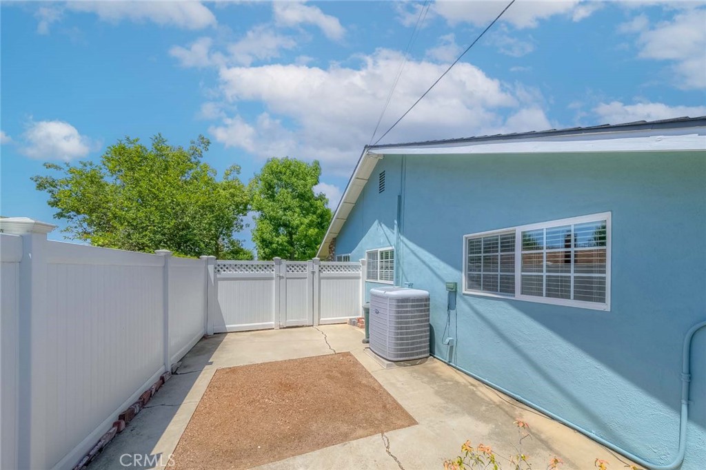 1510 Camino La Vista