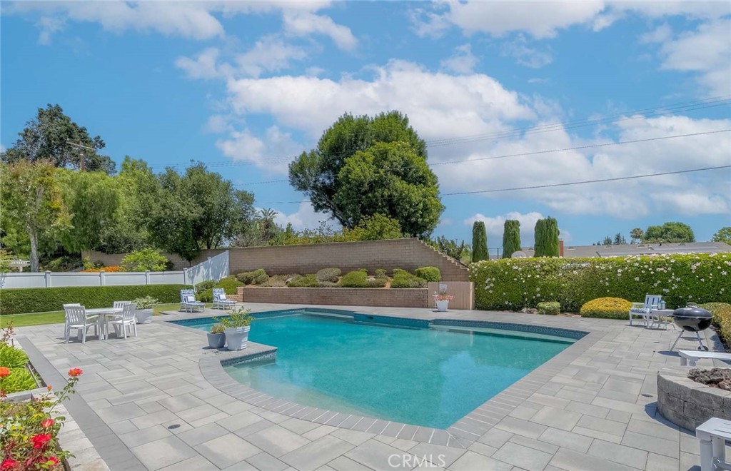 1510 Camino La Vista