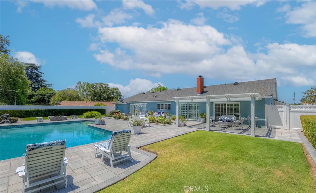 1510 Camino La Vista