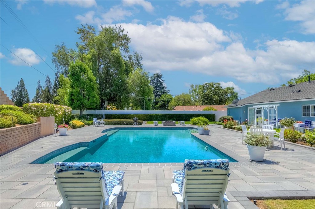1510 Camino La Vista