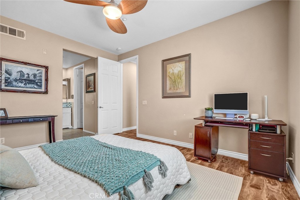 355 N Magnolia Avenue