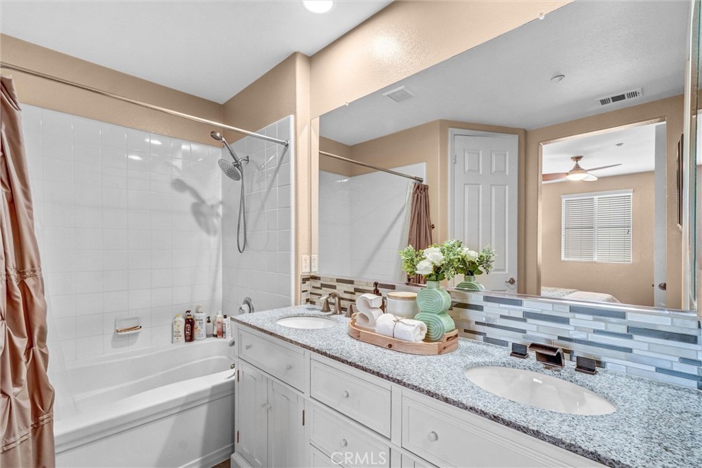 355 N Magnolia Avenue