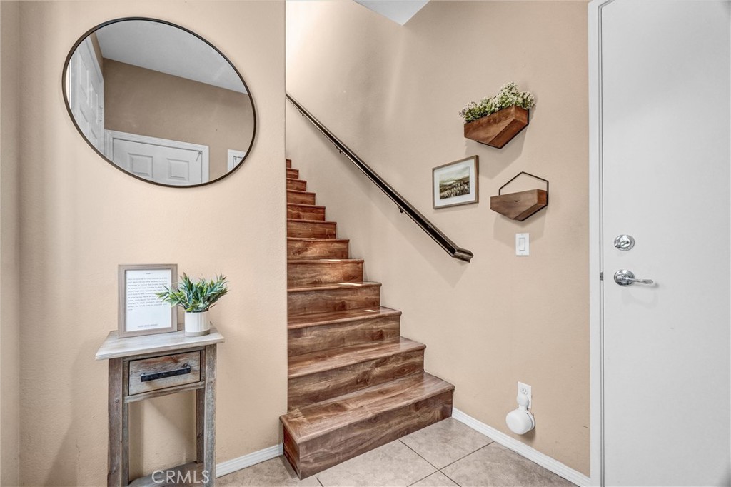 355 N Magnolia Avenue
