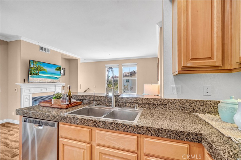 355 N Magnolia Avenue