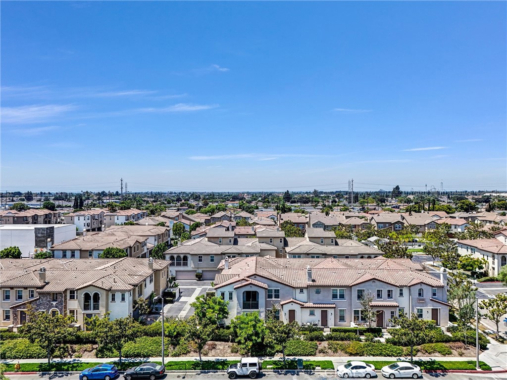 355 N Magnolia Avenue