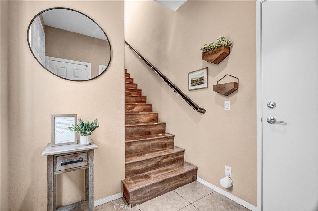 355 N Magnolia Avenue