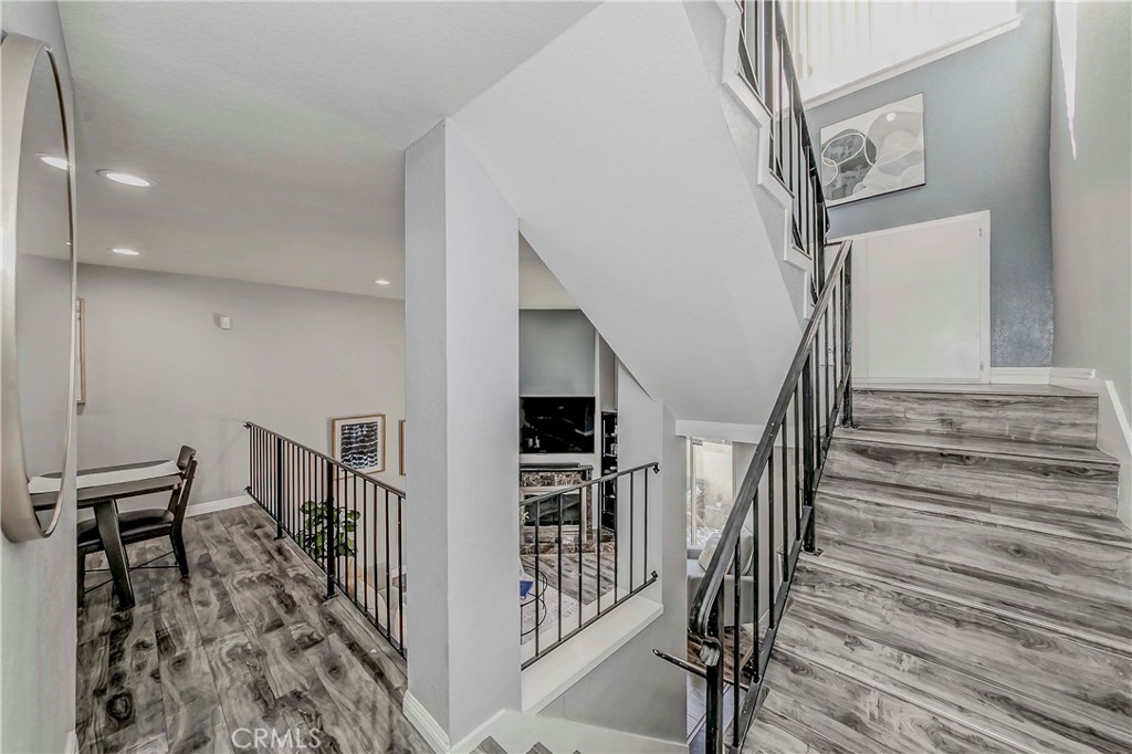 2030 S Bon View Ave G