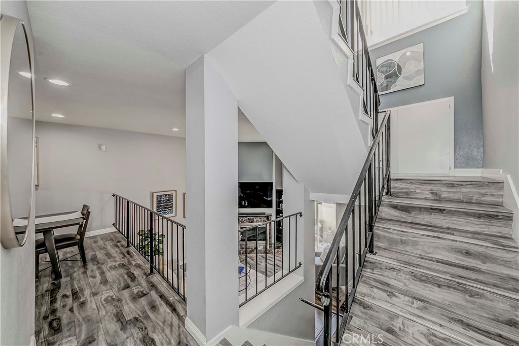 2030 S Bon View Ave G