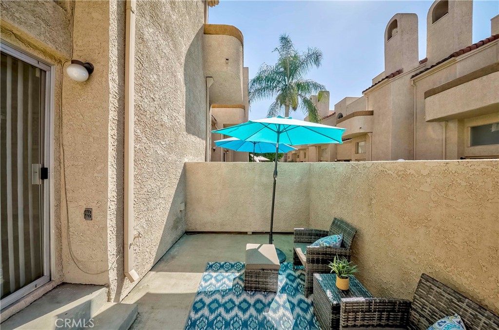 2030 S Bon View Ave G