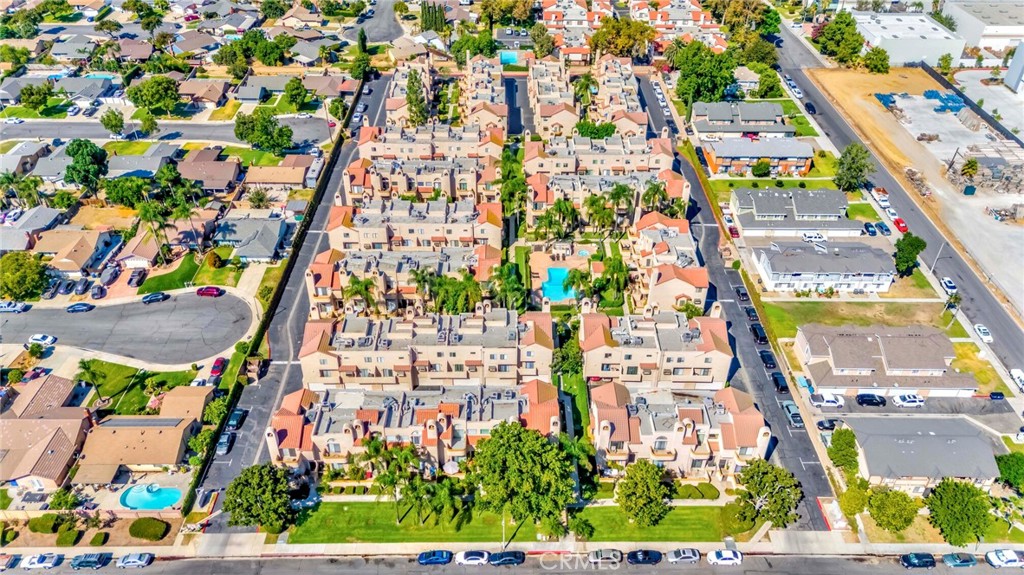 2030 S Bon View Ave G