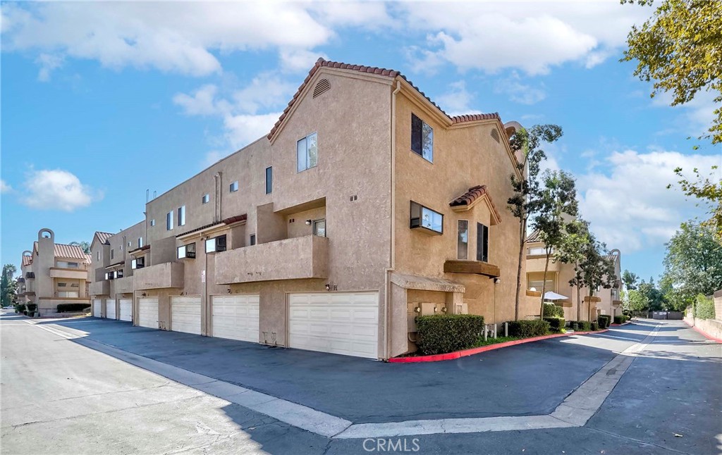 2030 S Bon View Ave G