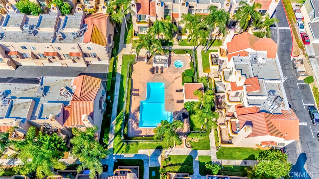 2030 S Bon View Ave G