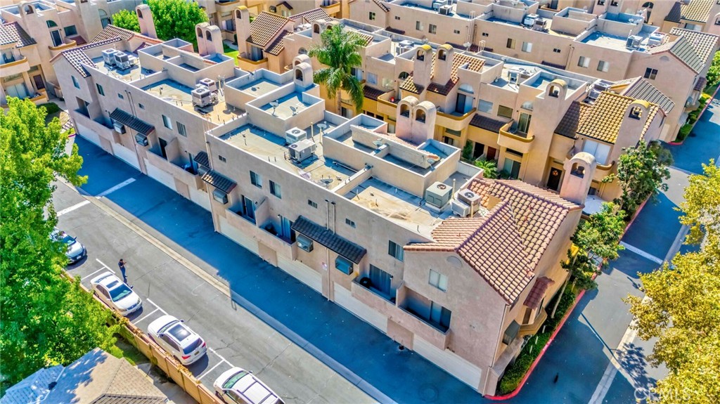 2030 S Bon View Ave G