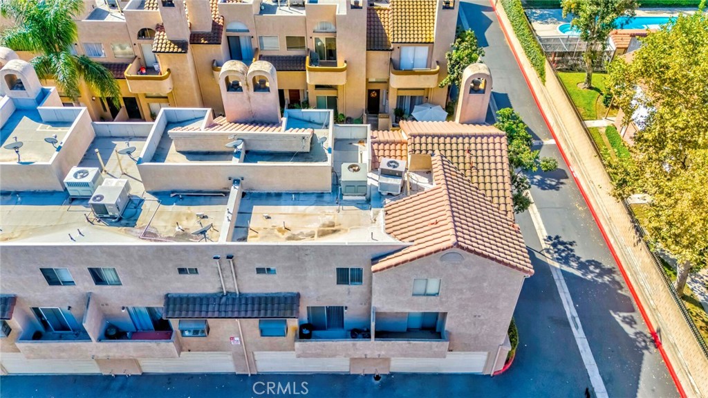 2030 S Bon View Ave G