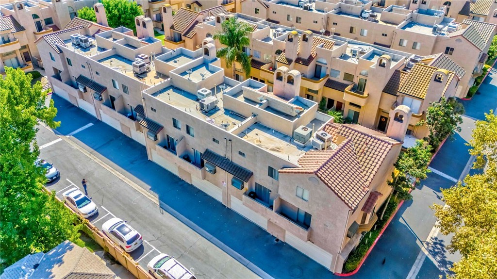 2030 S Bon View Ave G