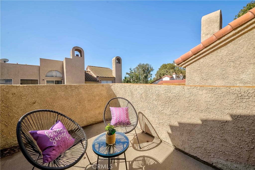 2030 S Bon View Ave G