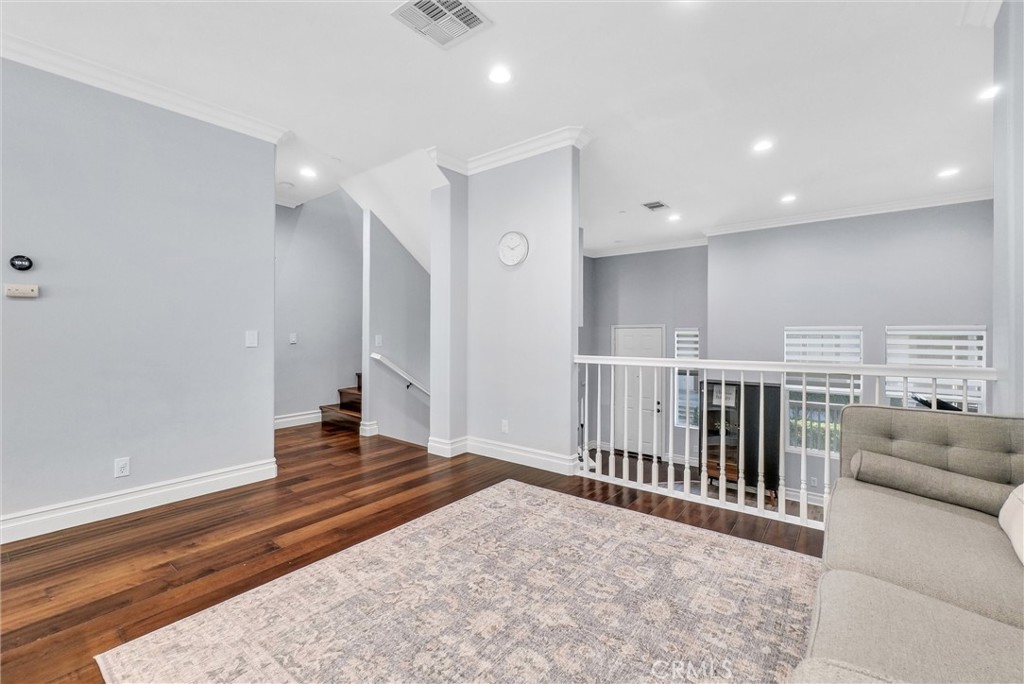 2112 Owens Drive 1