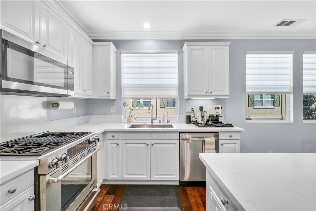 2112 Owens Drive 1