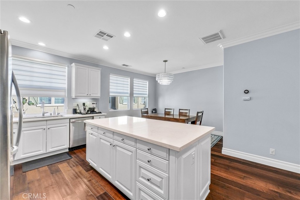 2112 Owens Drive 1