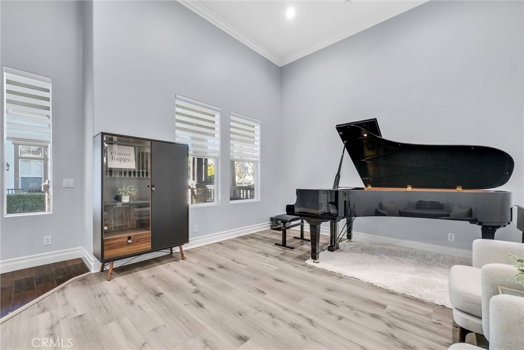 2112 Owens Drive 1