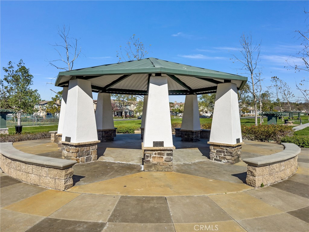 2112 Owens Drive 1