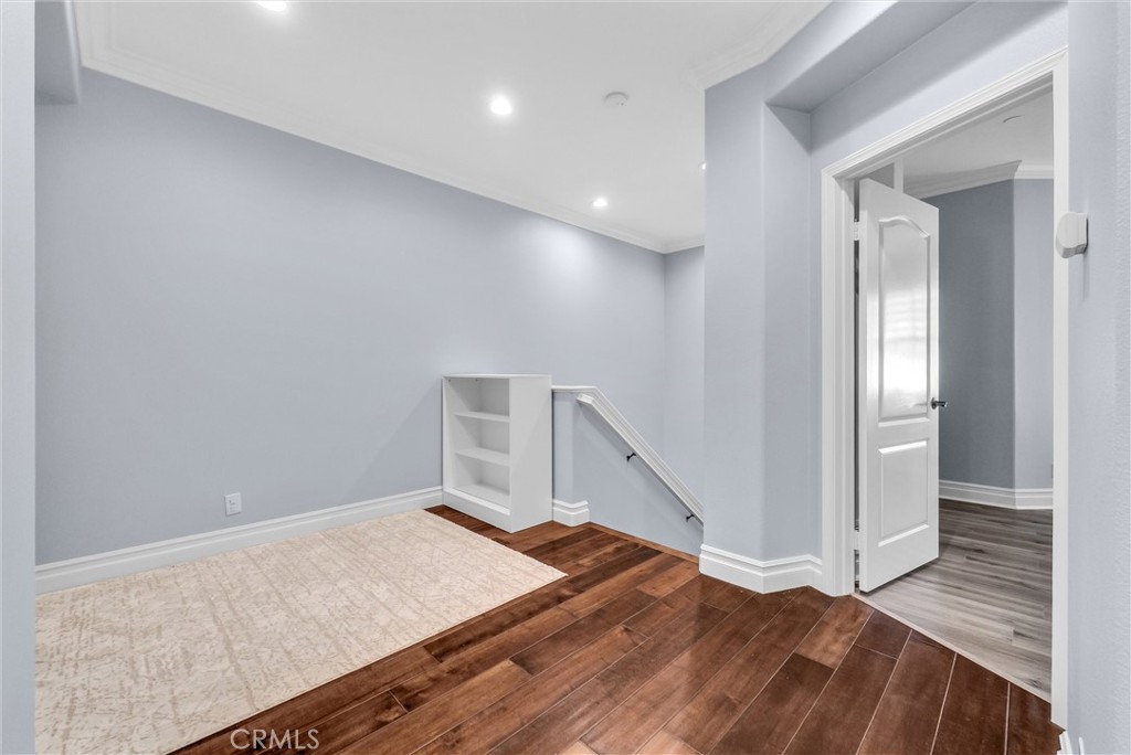 2112 Owens Drive 1