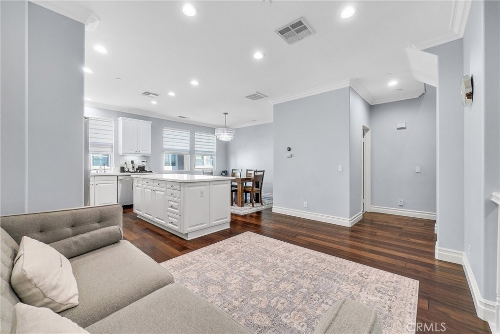 2112 Owens Drive 1