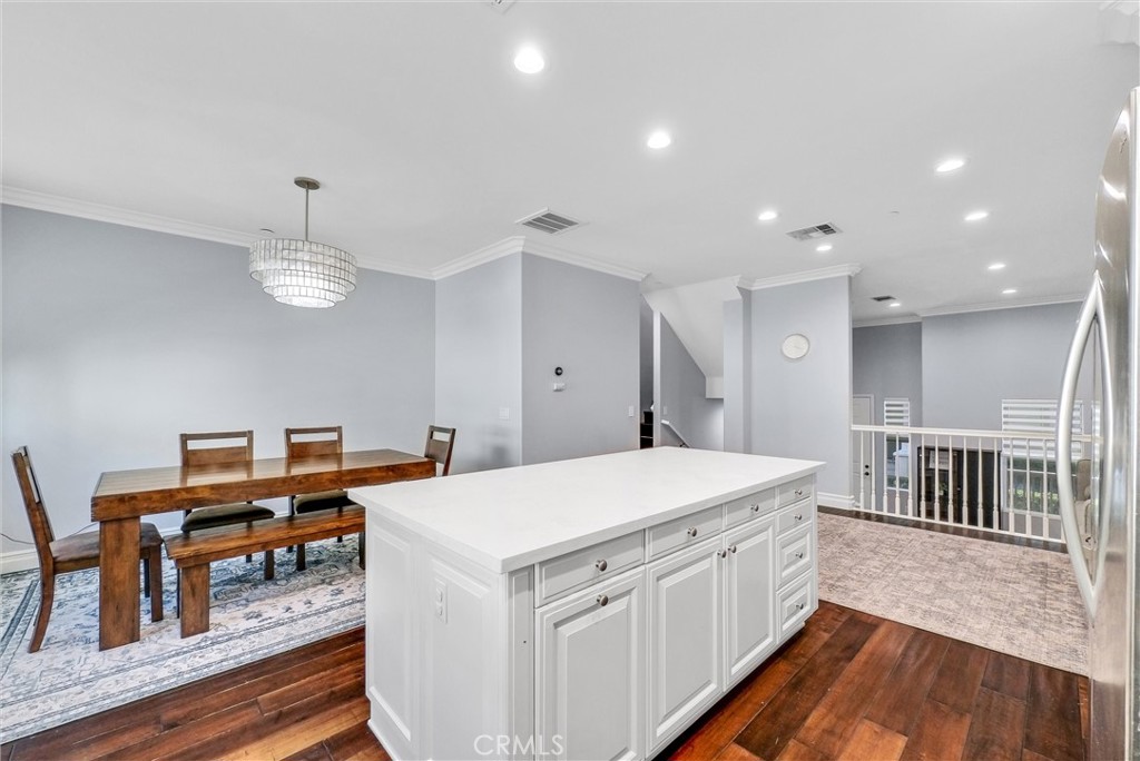 2112 Owens Drive 1