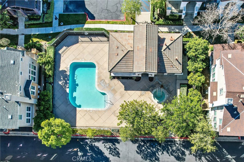 2112 Owens Drive 1