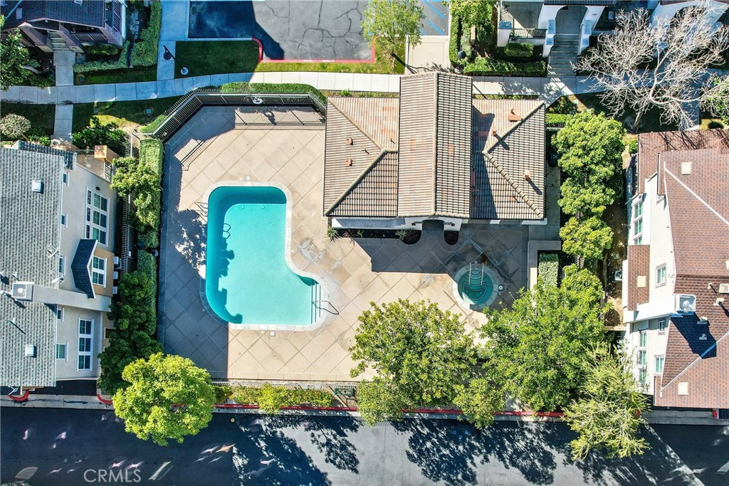 2112 Owens Drive 1