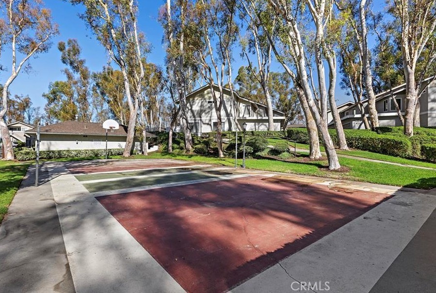 2320 Coventry Circle