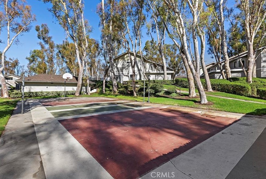 2320 Coventry Circle