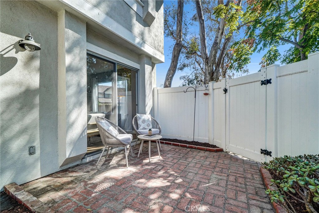 2320 Coventry Circle