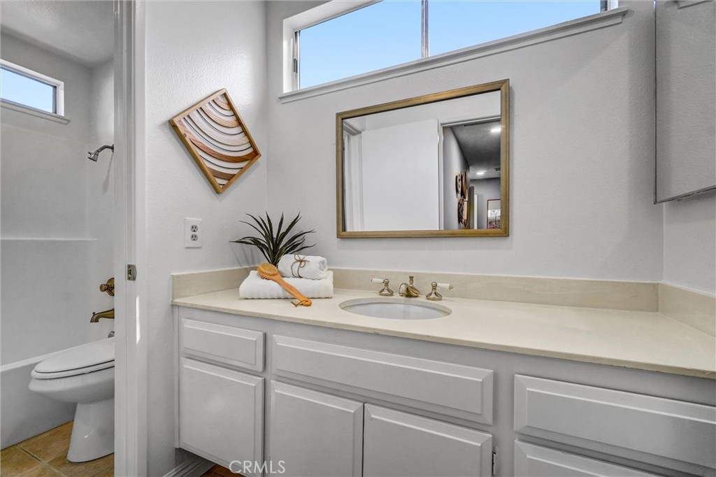 2320 Coventry Circle