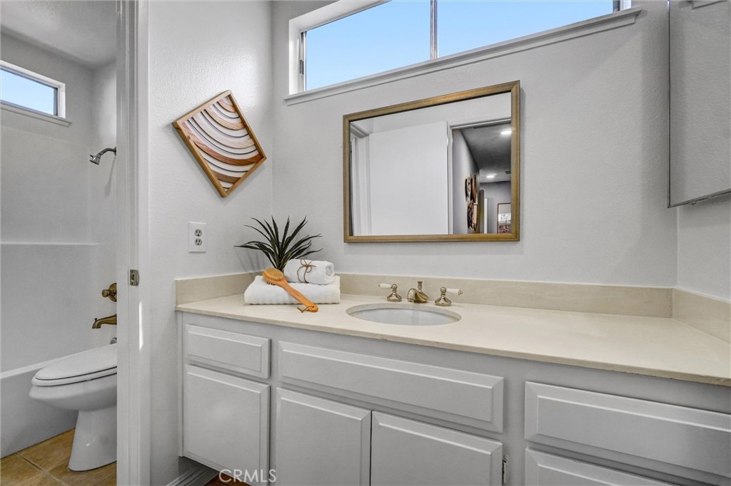 2320 Coventry Circle