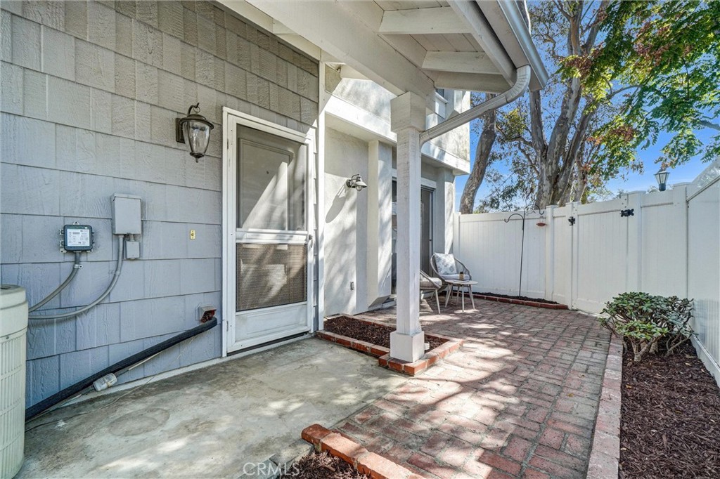 2320 Coventry Circle