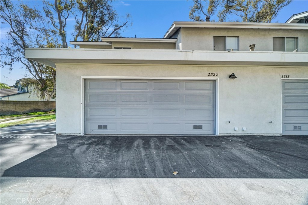 2320 Coventry Circle