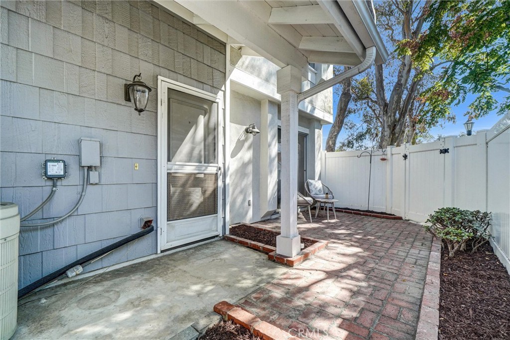 2320 Coventry Circle