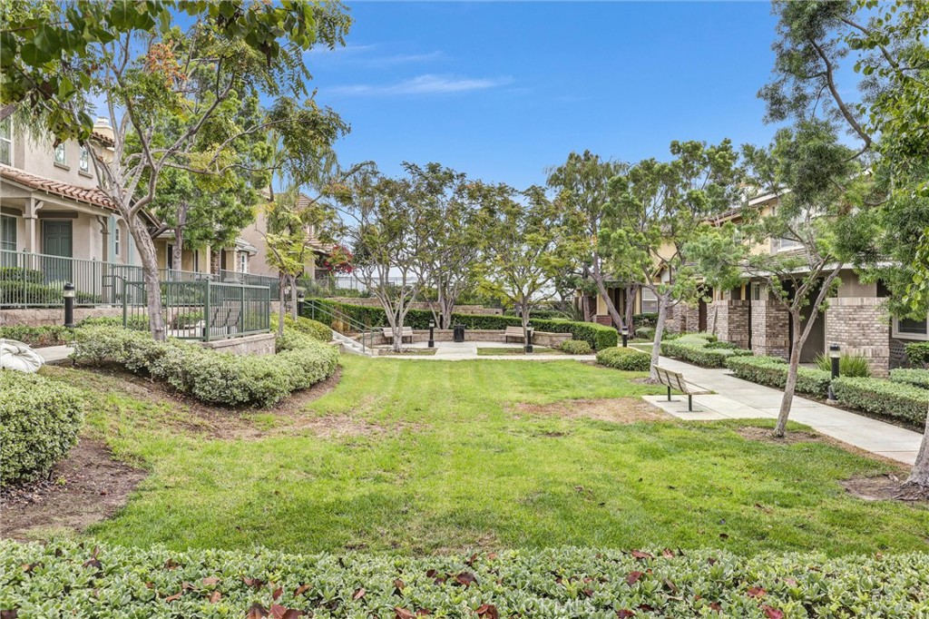 1803 Chambers Court