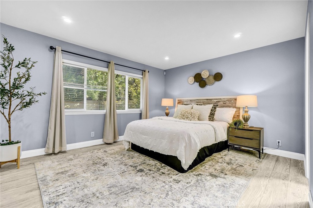 2000 Camino Centroloma