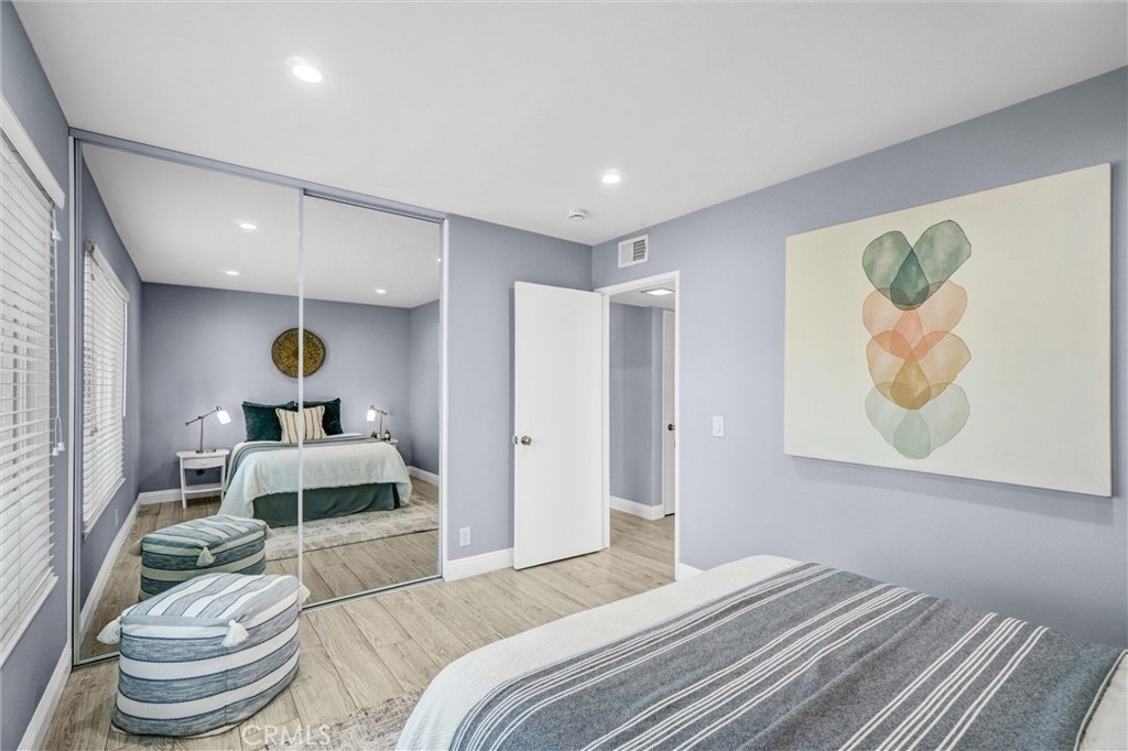 2000 Camino Centroloma