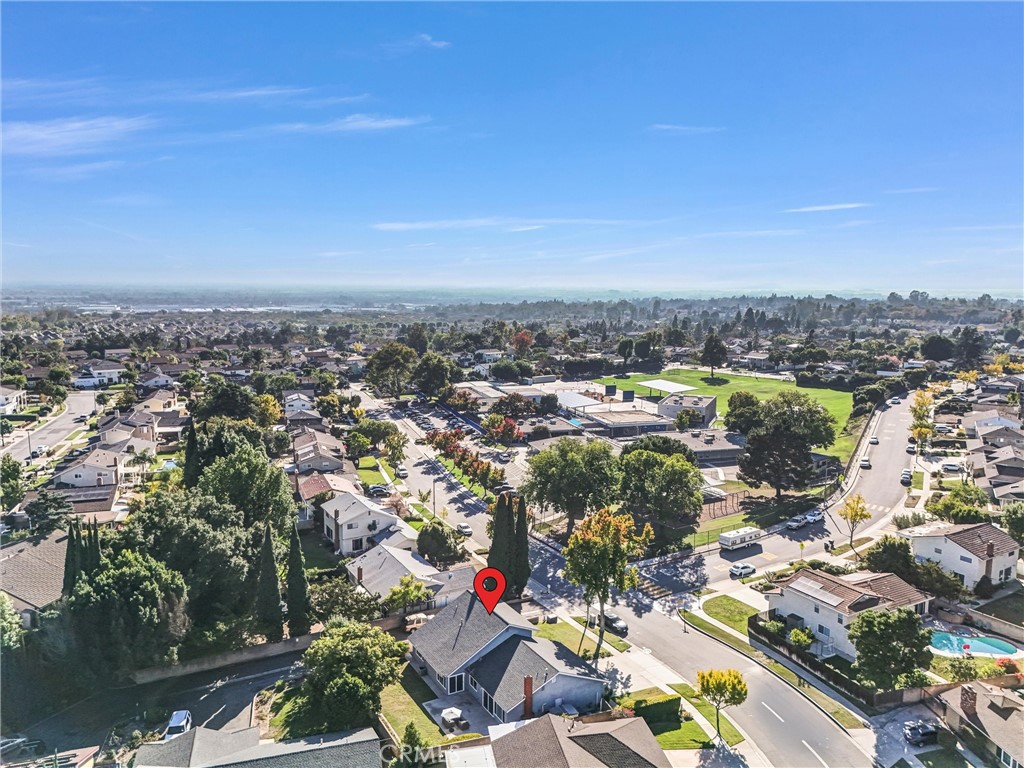 2000 Camino Centroloma