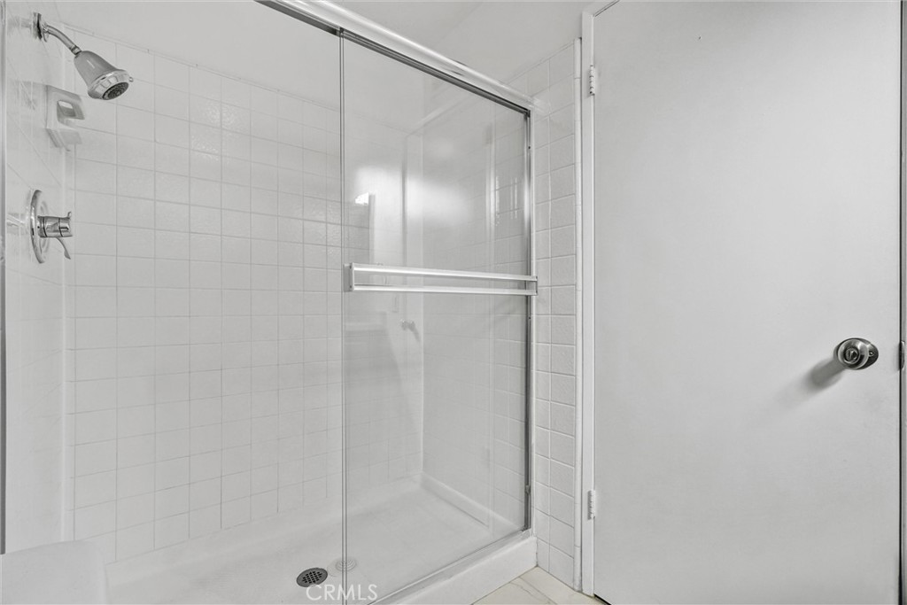 2000 Camino Centroloma