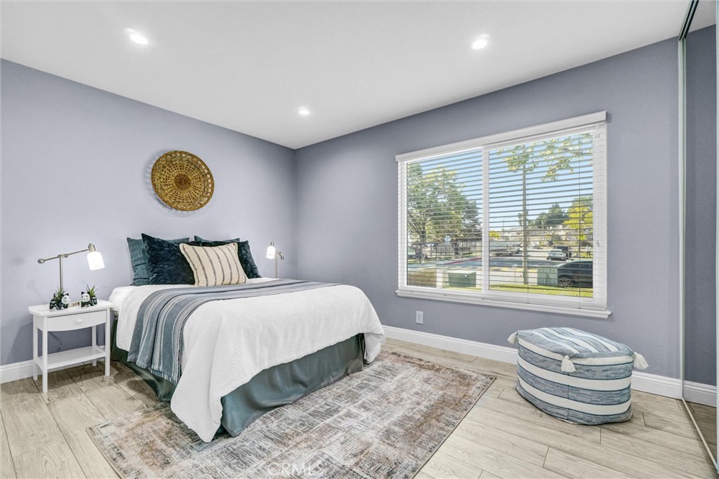 2000 Camino Centroloma