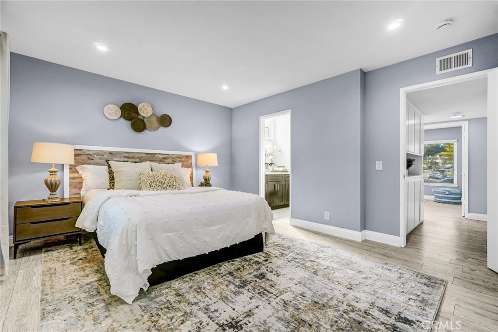 2000 Camino Centroloma