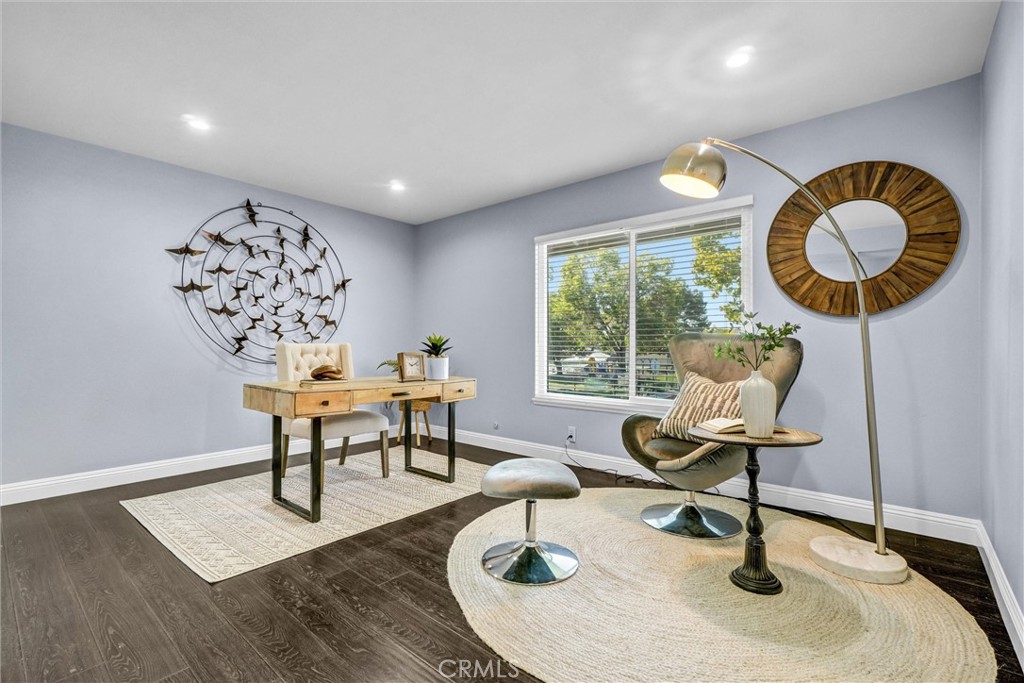 2000 Camino Centroloma